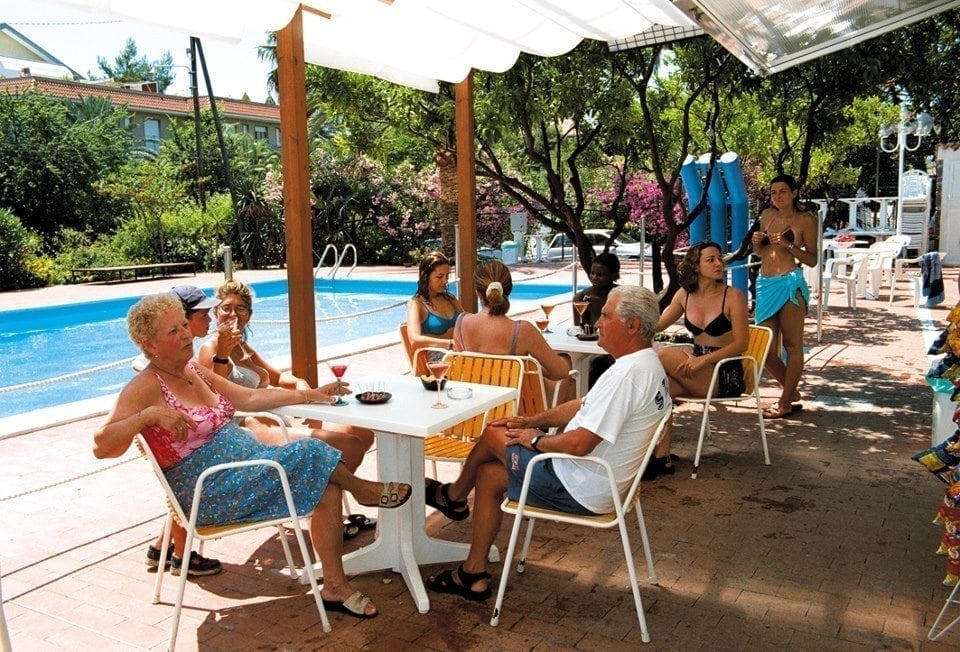 Camping Rosa A Ligurien Locatifs Aussi Bien Que Emplacements